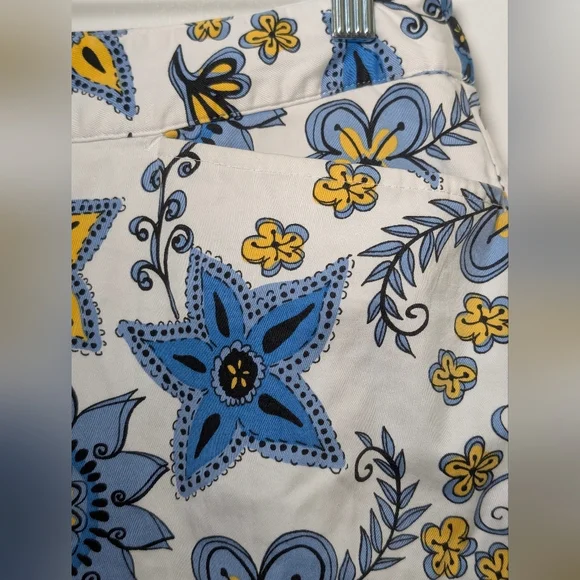 Lady Hagen Floral Golf Skort Size 8 Blue Yellow Athleisure Garden Girl - Picture 3 of 8